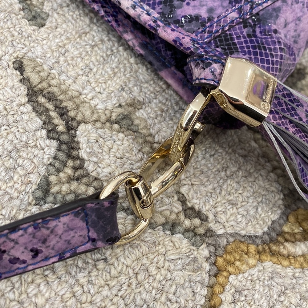 💕 B. Makowsky purple black snakeskin leather crossbody bag 💕 - Picture 5 of 14
